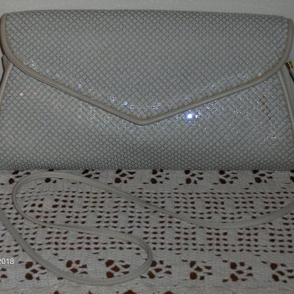 Whiting and Davis International Shoulder Bag White Mesh Leather Clutch Evening - Picture 1 of 11